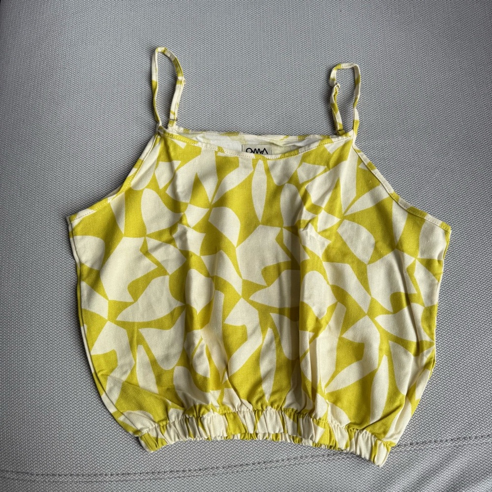 Yellow and White Boxy Sleeveless Camisole